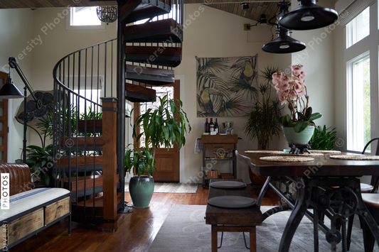 Beautiful interior home, warm and cozy earth tones,
