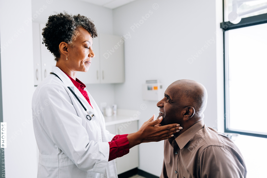 Doctor checks for pain and swelling