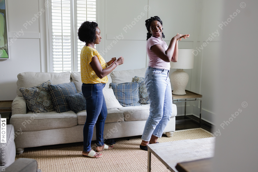 Black girl shows mom social media dance moves